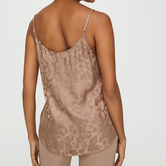 ✨ BLACK✨ Babaton Everly Camisole in Black BNWOT - Picture 2 of 5